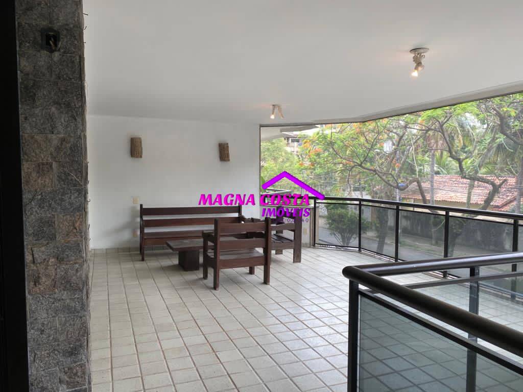APTO TIPO LÃMINA 3 QTOS - RUA CLOVIS SALGADO - RECREIO
